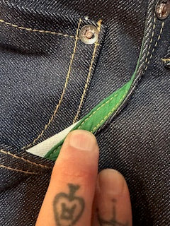 green inner pocketing 